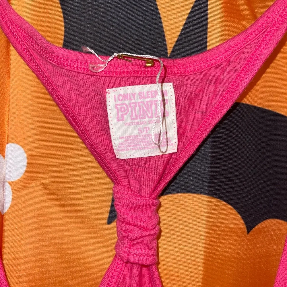 PINK Victoria's Secret Pink Tank - Picture 2 of 3